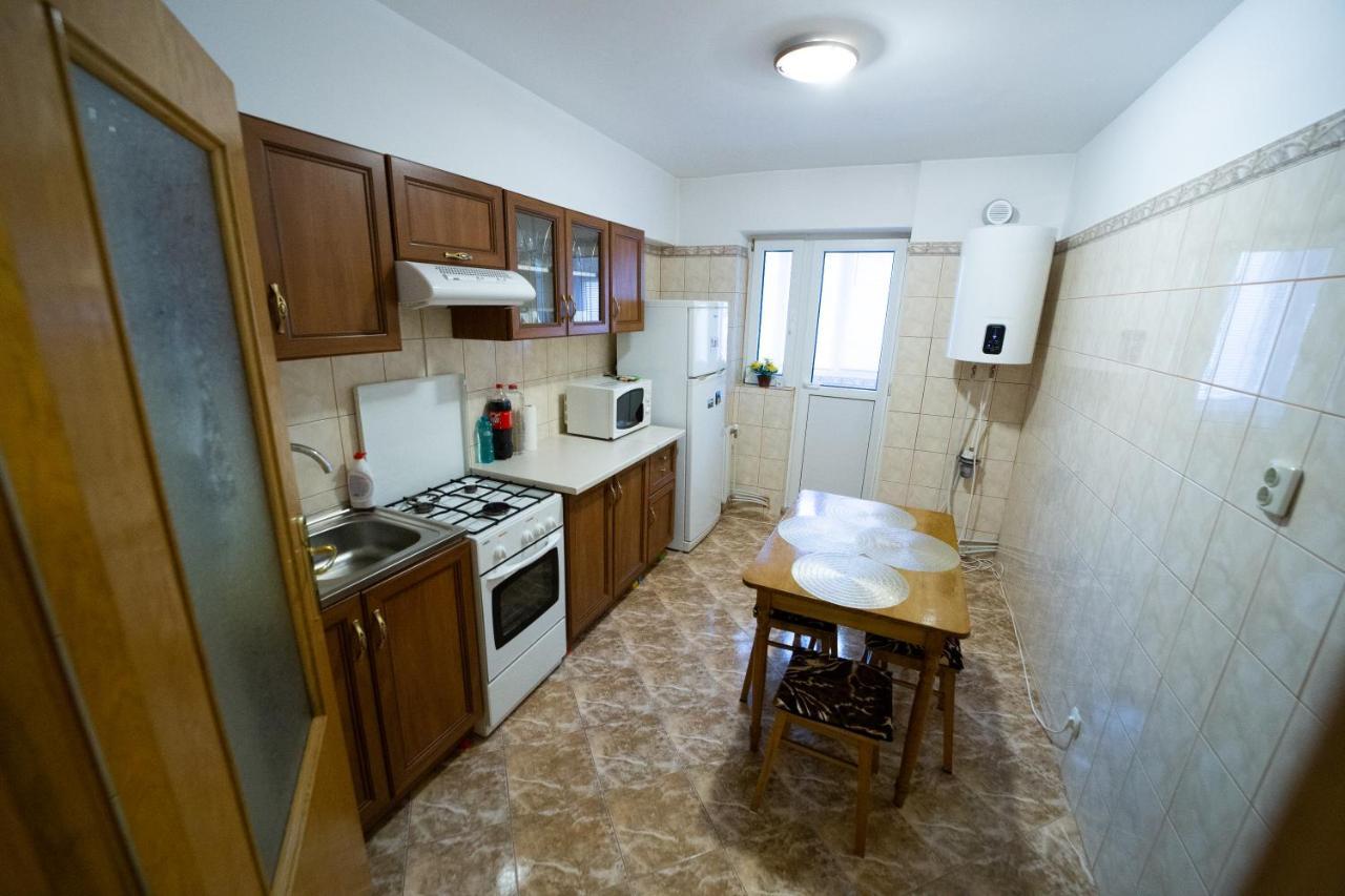 Appartamento Apartament Slanic Prahova Esterno foto