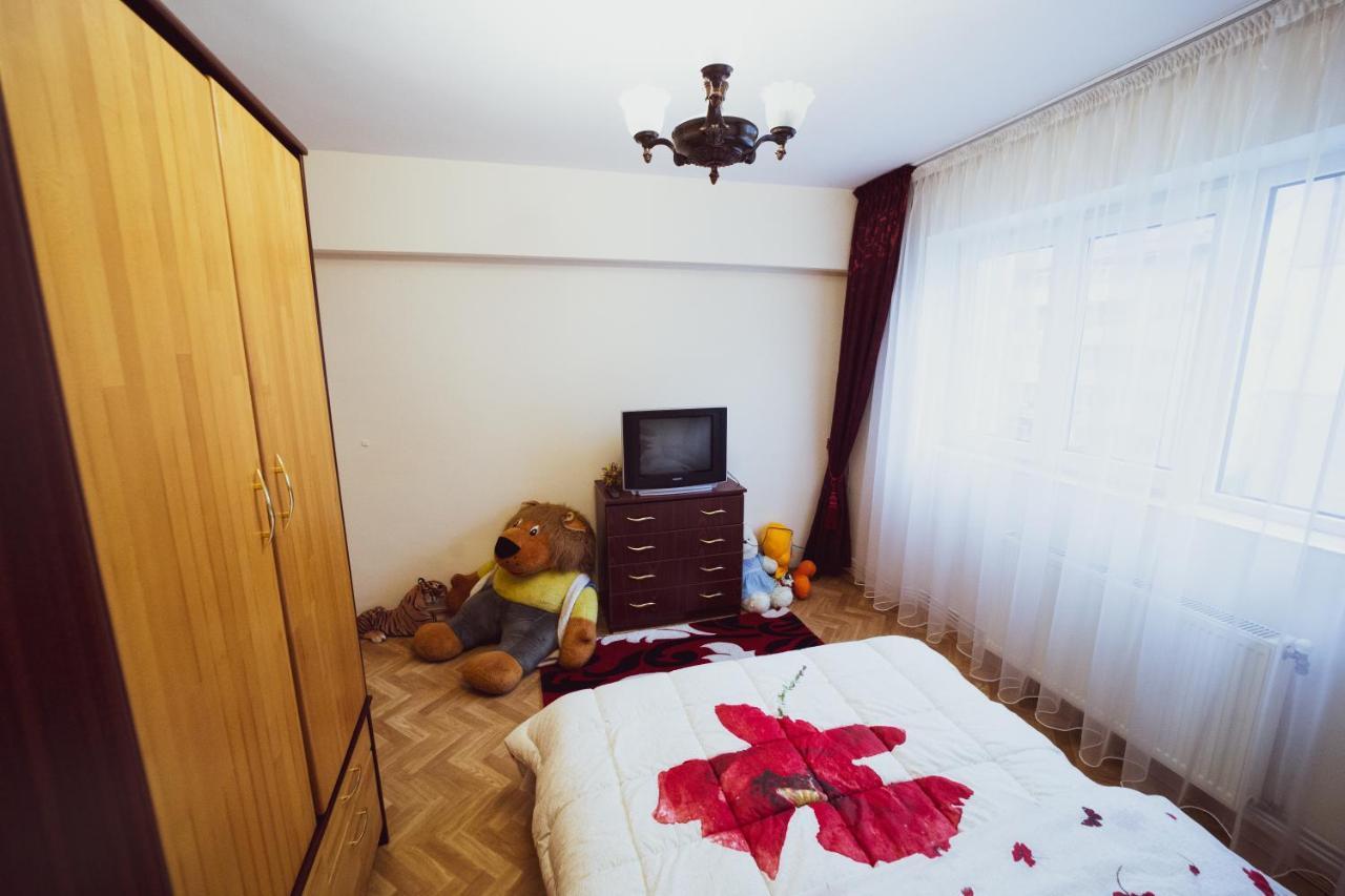 Appartamento Apartament Slanic Prahova Esterno foto