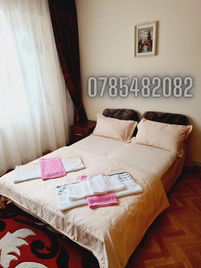 Appartamento Apartament Slanic Prahova Esterno foto